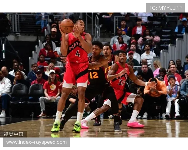 老鹰特雷杨缺阵，穆雷30分带队客场擒雄鹿